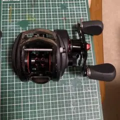 アブ・ガルシア ロキサーニ7 コルクハンドルノブ DFLノブ付き！ - メルカリ