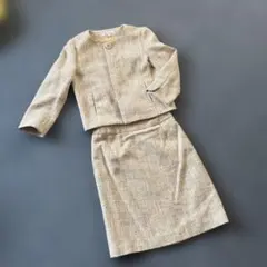 即発送可能！セレモニスーツ！ロペピクニック金ラメ綿込みツィードノーカラースーツ