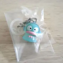 サンリオ　ガチャ　めじるしアクセサリー　てるてる坊主　レインコート　ハンギョドン