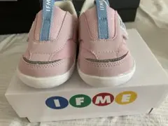 13cm スニーカー