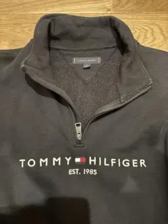 TOMMY HILFIGER ブラック ハーフジップ