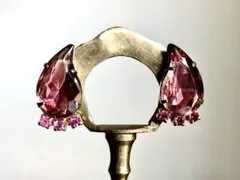 Item thumbnail for item aca4c118-feaa-44e6-8f88-c8f905151d6e