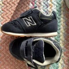 New Balance ベビー スニーカー ネイビー