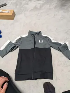 アンダーアーマー　ジャージ