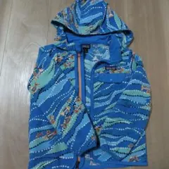 patagonia フード付きジャケット 5T