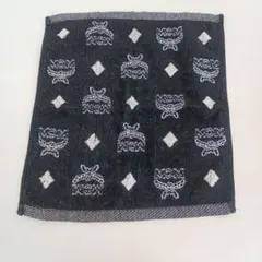 【な222】MCM タオル ハンカチ リバーシブル ブラックのサムネイル
