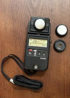 Item thumbnail for item 82068c30-2f27-40a3-aeb8-43ca35fdd62c