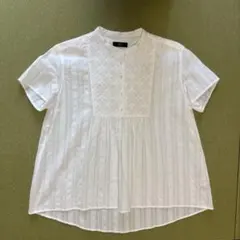 美品　キース　ブラウス　38号 白のサムネイル