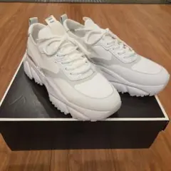 MICHAEL KORS DARIUS ニットホワイト スニーカー　27cmのサムネイル