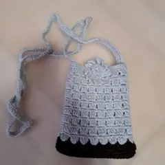 かぎ針編み グレーと茶色のポシェット