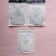 ま*ー様 AIRism マスク 3枚入り Mサイズ 11パックセット - メルカリ