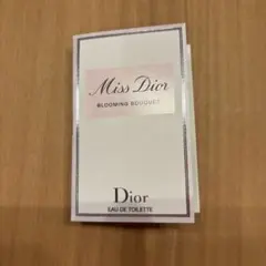 ディオール ブルーミングブーケ