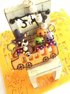 フェイクスイーツ*ハロウィン・チワワちゃん・汽車ポッポクッキー・チャーム