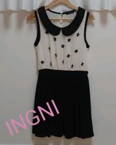 INGNIノースリーブ切り替えワンピース　お花付