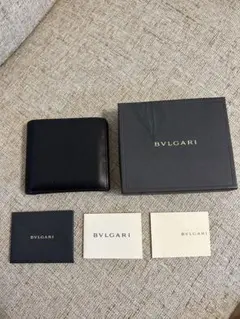 BVLGARI二つ折り財布　ブラックのサムネイル
