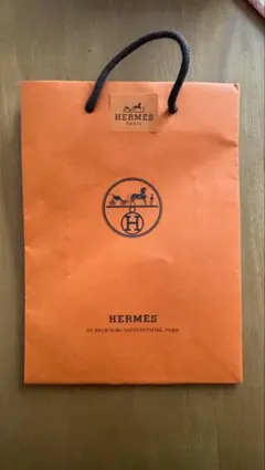 HERMES オレンジ ショッパー袋