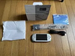 PSP-3000 本体 シルバー 付属品あり