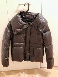 ダウンジャケット　黒　INDIVI