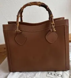 超美品　オールドグッチ　バンブーバッグ　ブラウンのサムネイル