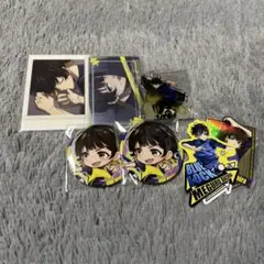 ブルーロック 蜂楽 廻 ぱしゃこれ 缶バッジ アクリルキーホルダー