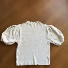 ニット　トップス　パフスリーブ　L