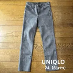 UNIQLO ハイライズスキニーアンクルジーンズ