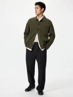 美品 25年モデル ユニクロ タックワイドパンツ ブラック M