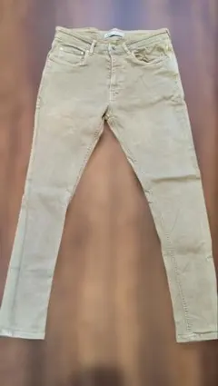【値下げ】ZARA ベージュ スリム　パンツ　EUR40