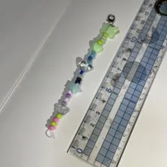 カラフルビーズの携帯ストラップ