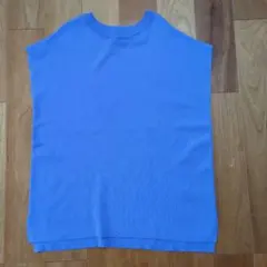 ブルー ノースリーブ ニット カットソー