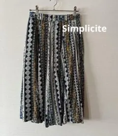 Simplicite シンプリシティエ　花柄ストライプひざ丈スカート