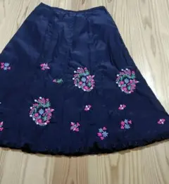 LAURA ASHLEY ネイビー刺繍フレアスカート サイズ7のサムネイル