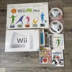 Wii本体 + Wii Fit Plus + ゲームソフト+ハンドル　セット