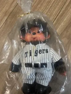 新品・希少品】阪神タイガースコラボ モンチッチ ぬいぐるみ 人形 阪神
