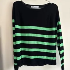 ZARA 黒/緑 ボーダー薄手ニット