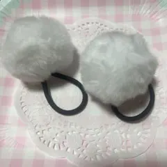 ぽんぽん ヘアゴム 白 地雷系 量産型 即日発送可能