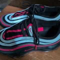 NIKE AIR MAX 97 ブラック レッド スニーカーのサムネイル