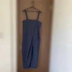 紺色サロペットのサムネイル
