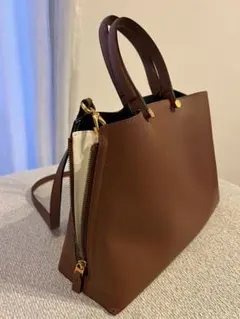 ROPÉ【E'POR】Y BAG Medium ブラウン×ホワイトのサムネイル