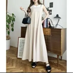 モーメントプラス ／カットジョーゼットダブルストラップキャミワンピース ベージュ