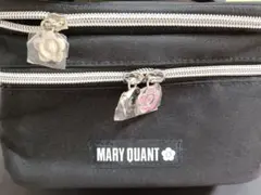新品　MARY QUANT 　2段バニティポーチ　コスメポーチ　黒　コスメ柄