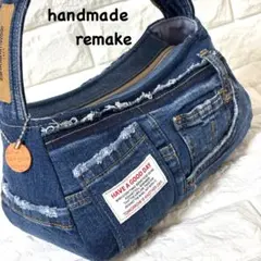 Item thumbnail for item 28b6e797-c841-4371-a635-2a700b274438