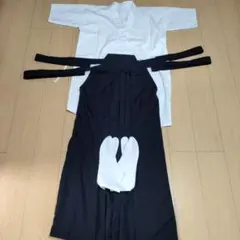 極美品】弓道 男性黒袴 上衣 帯 足袋 セット - メルカリ