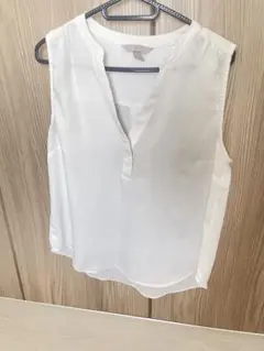 H&M ホワイト ノースリーブ シャツ