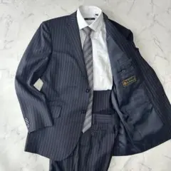 ロロピアーナ✨　ビジネススーツ　セットアップ　ストライプ　ネイビー　高級感