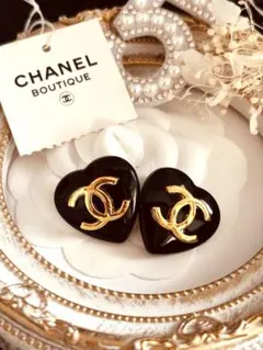 ラスト　BLACK BIG❤︎ 2個　CHANEL ボタン 刻印記載