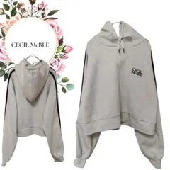 【セシルマクビー】フード付クロップドパーカー長袖♡袖黒2本ライン【М】ショート丈