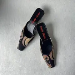 激レア 美品miu miu ポインテッドトゥ 異素材 蛇革 ミュール サンダル