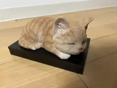 猫の置物 2点セット 眠り猫 ぶら下がり猫 インテリア - メルカリ