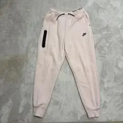 Nike スタンダードフィット ジョガーパンツ L ピンク